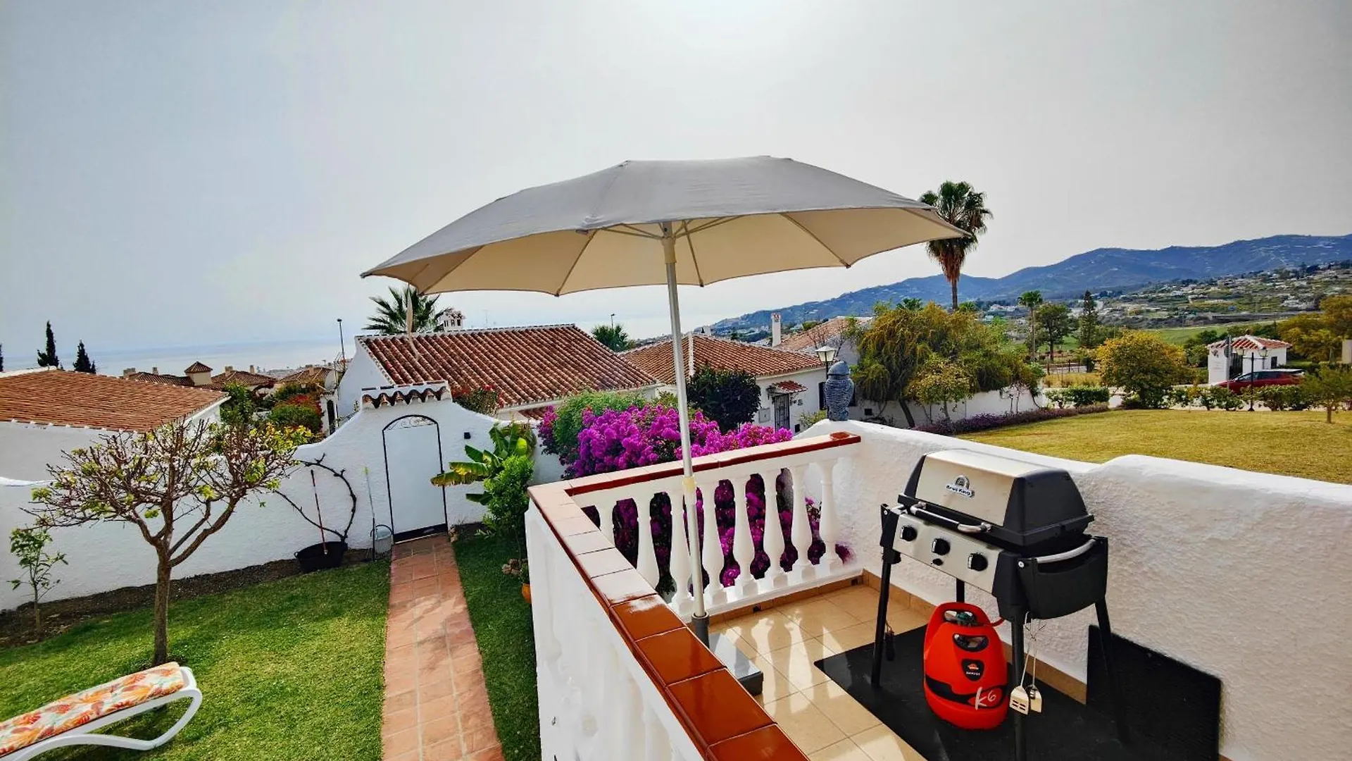 Ap403 - Villa Real Nerja 0*,  Spain